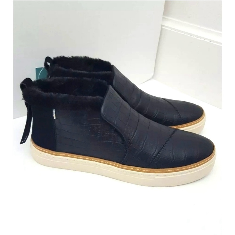 Toms Croc Faux Fur lined booties